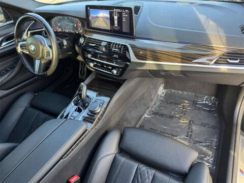 2023 BMW 5 Series 540i