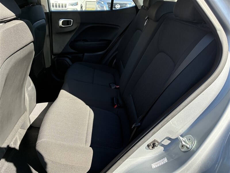 2023 Hyundai Venue SE