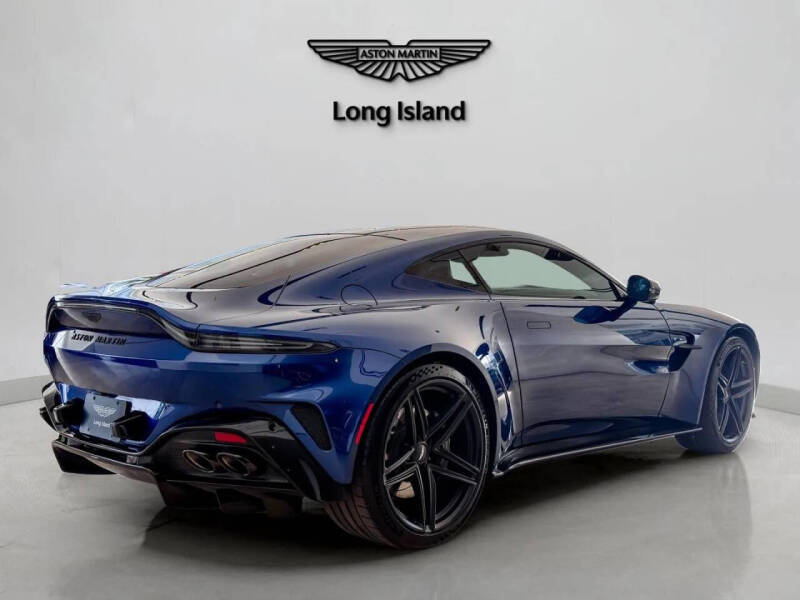 2025 Aston Martin Vantage