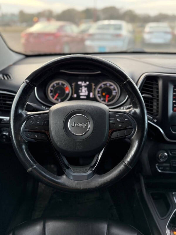 2020 Jeep Cherokee Altitude