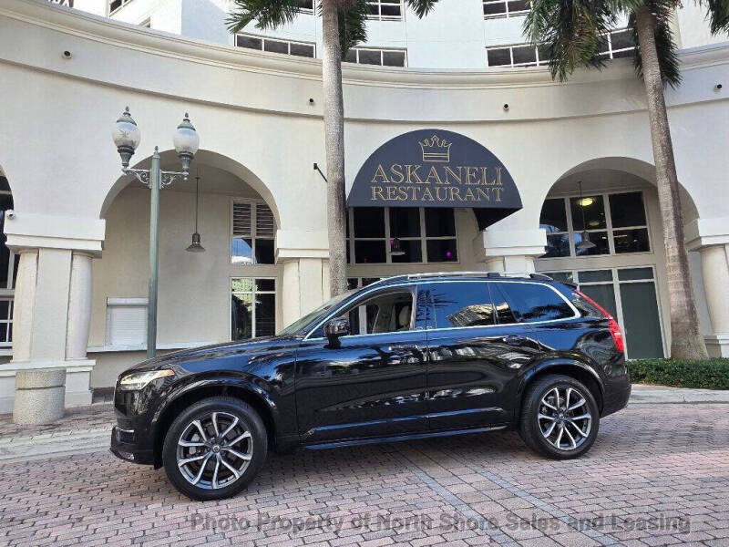 2018 Volvo XC90 T6 Momentum