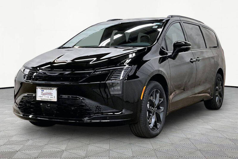 2027 Chrysler Pacifica Limited