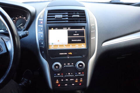 2017 Lincoln MKC Select