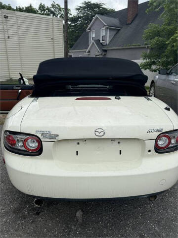 2006 Mazda MX-5 Miata
