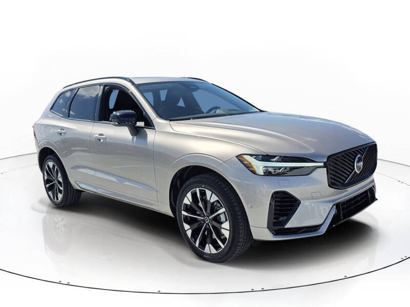 2026 Volvo XC60 T8 Plus