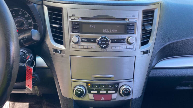 2010 Subaru Outback 2.5i Premium