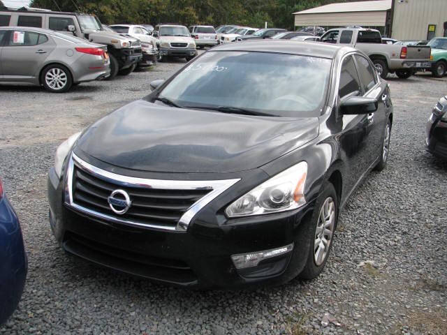 2015 Nissan Altima S's photo