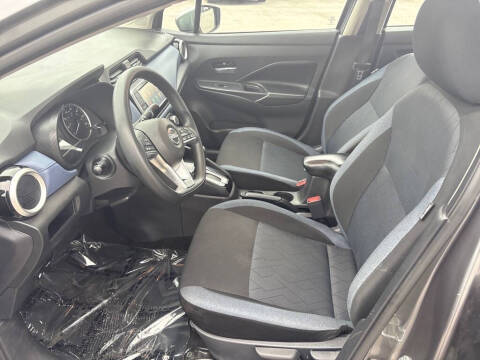 2023 Nissan Versa SV