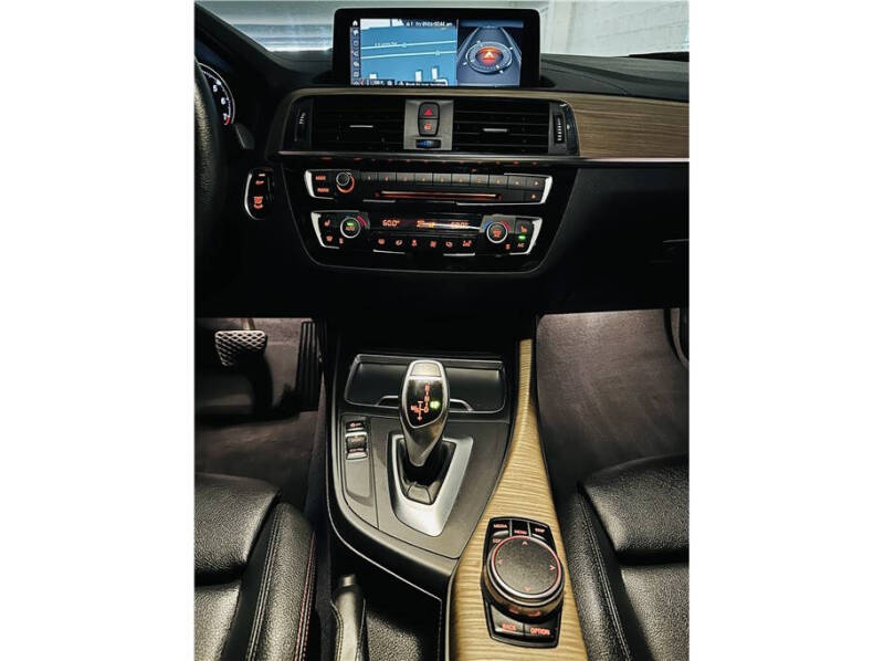 2018 BMW 2 Series 230i