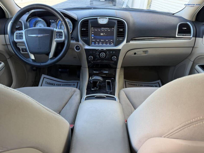 2012 Chrysler 300