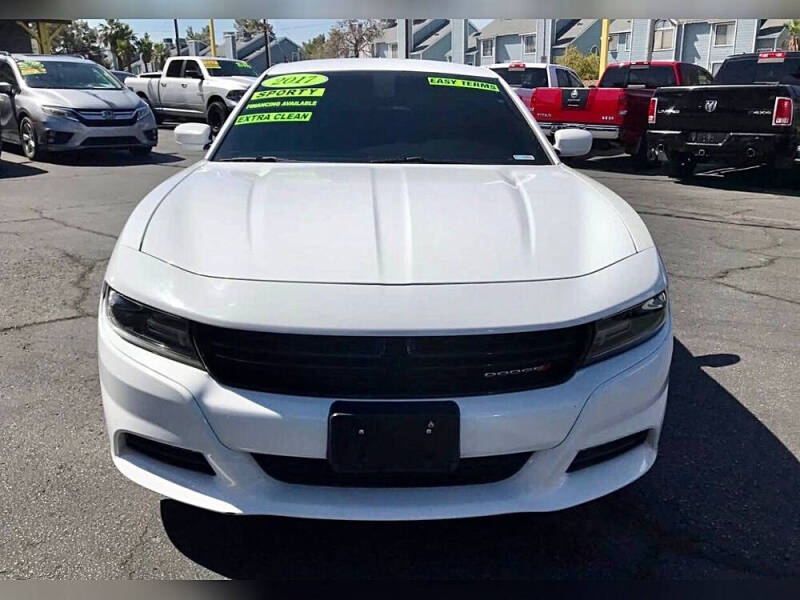 2017 Dodge Charger SXT