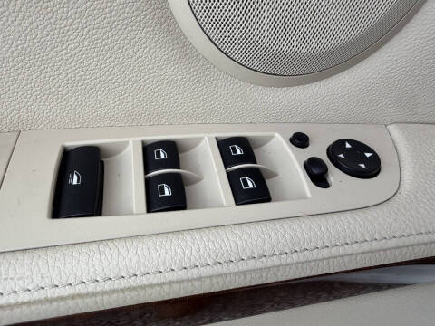 2013 BMW 3 Series 328i