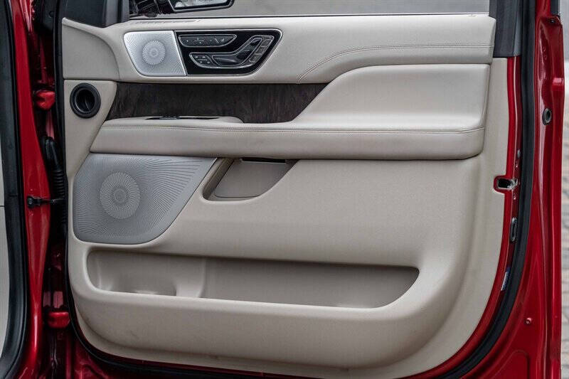 2019 Lincoln Navigator L Reserve