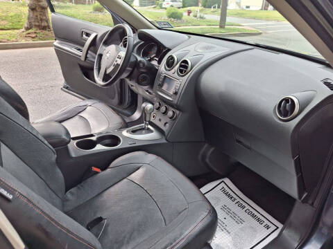 2013 Nissan Rogue SV w/SL Package