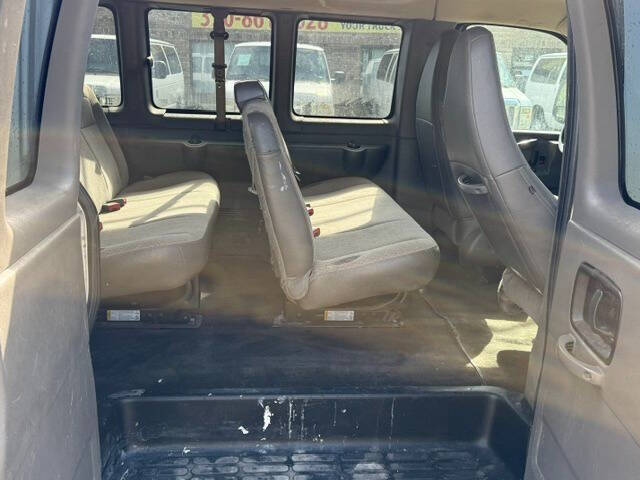 2016 Chevrolet Express LS 2500