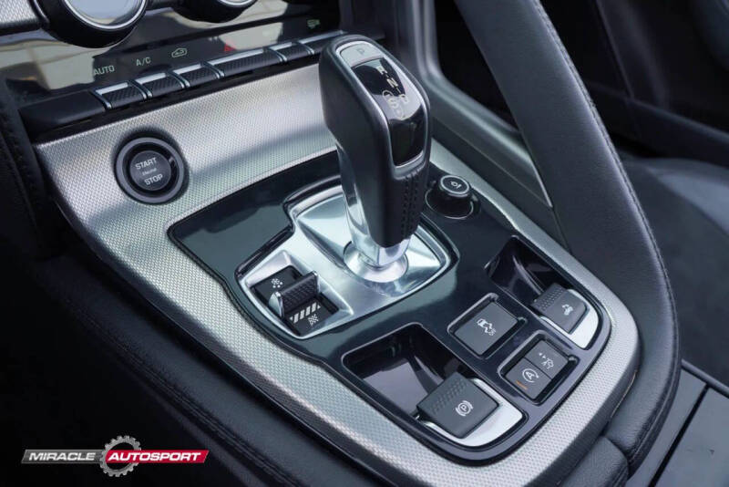 2017 Jaguar F-TYPE