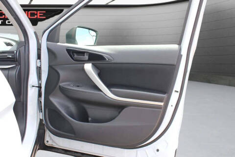 2022 Mitsubishi Eclipse Cross ES