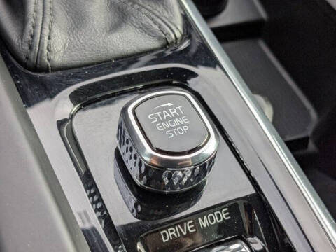 2019 Volvo XC60 T5 Inscription