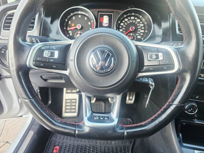 2016 Volkswagen Golf GTI S