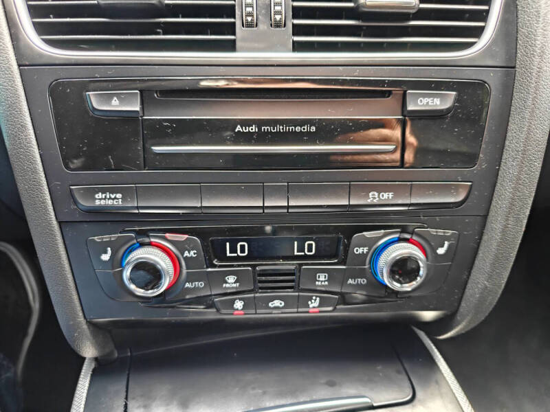 2015 Audi A4 2.0T quattro Premium Plus