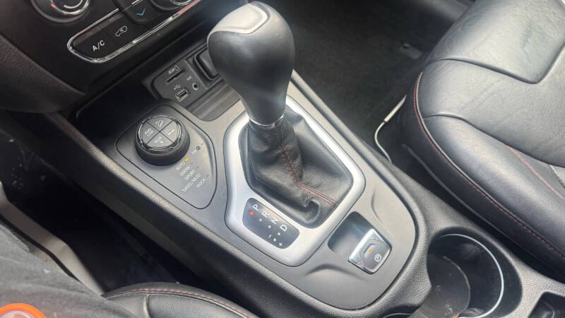 2014 Jeep Cherokee Trailhawk