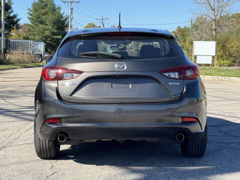 2017 Mazda MAZDA3 Sport