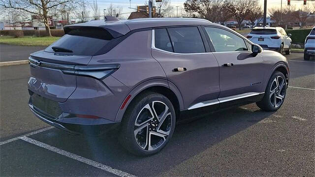 2026 Chevrolet Equinox EV LT 2