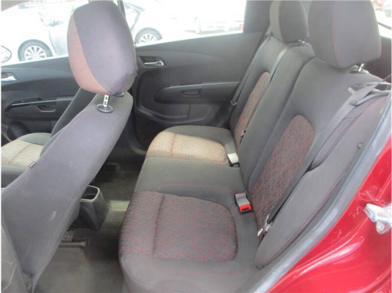 2017 Chevrolet Sonic LT Auto