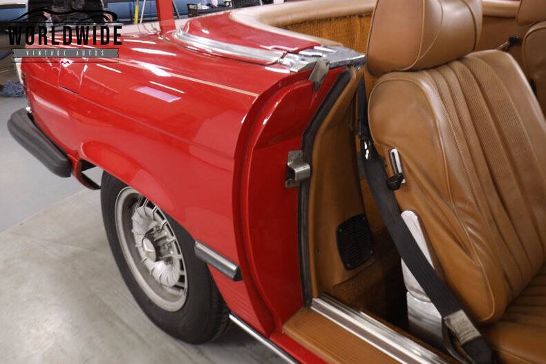 1976 Mercedes-Benz 450-Class
