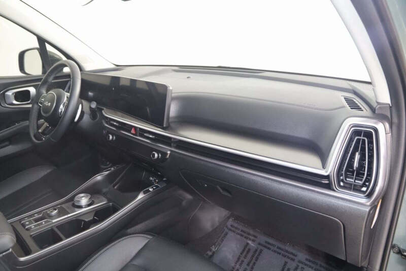 2025 Kia Sorento Hybrid EX