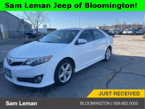 2014 Toyota Camry for sale at Sam Leman CDJR Bloomington in Bloomington IL