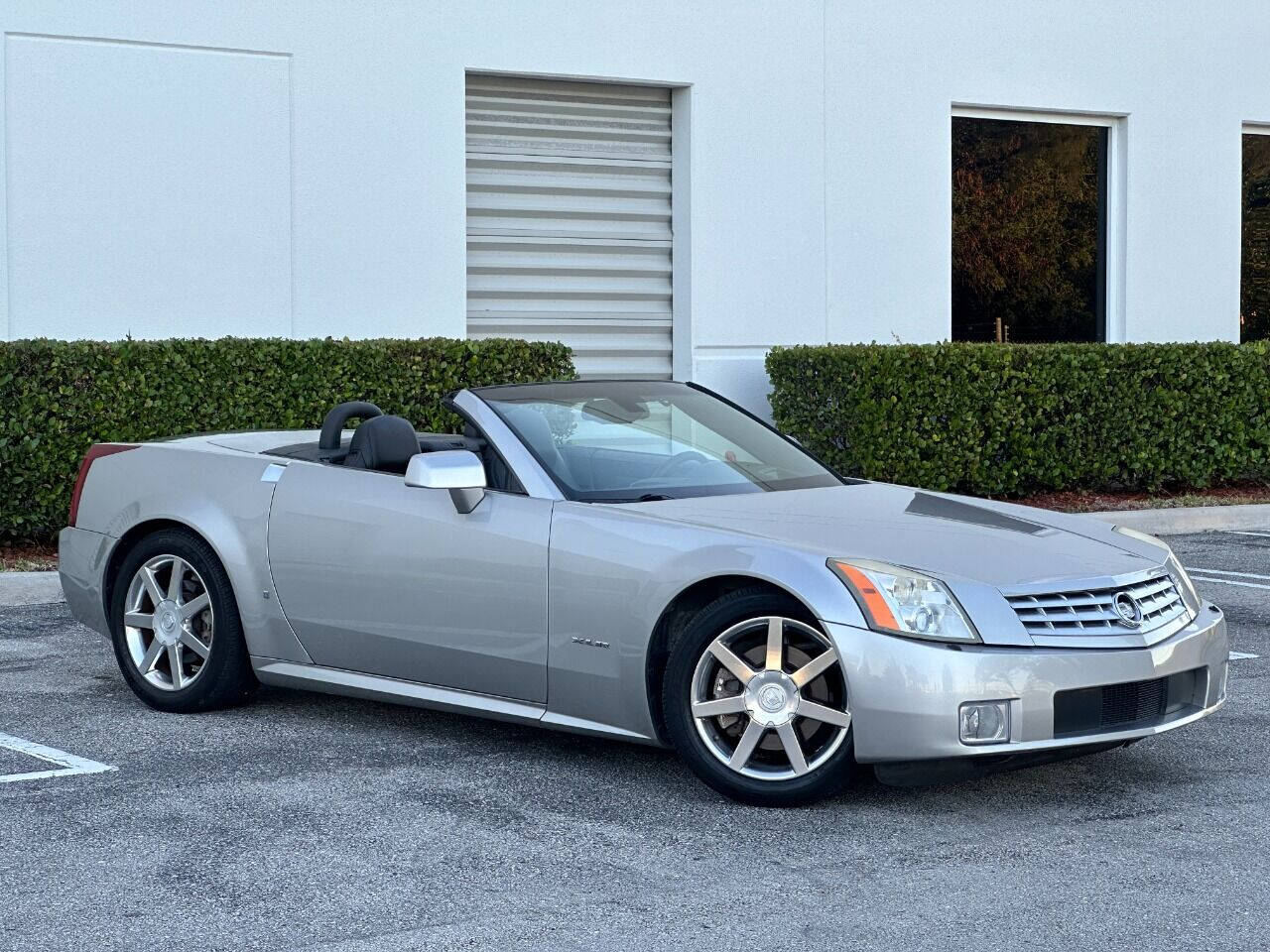 2008 Cadillac XLR  - $23,900