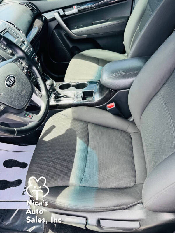 2015 Kia Sorento LX