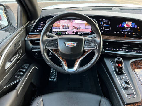 2022 Cadillac Escalade ESV Luxury