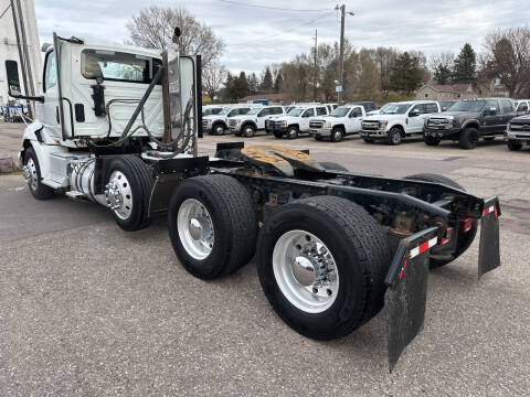 2021 International RH613