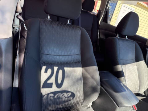 2020 Nissan Rogue SV