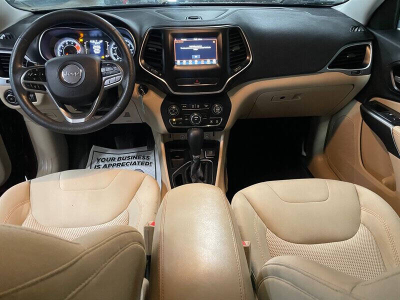 2019 Jeep Cherokee Latitude