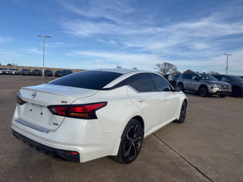 2023 Nissan Altima 2.5 SR