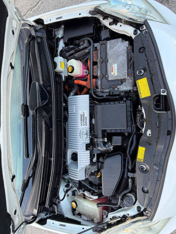 2010 Toyota Prius III