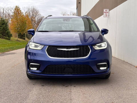 2021 Chrysler Pacifica Touring