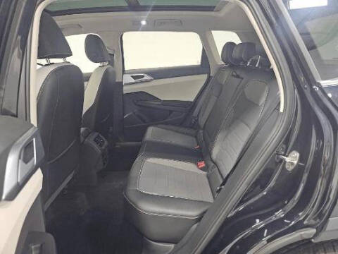 2025 Volkswagen Taos SE