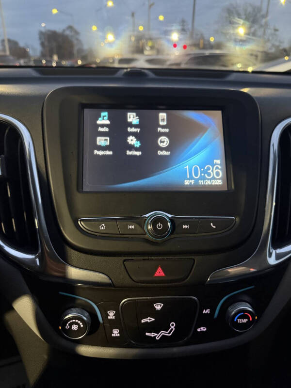 2018 Chevrolet Equinox LS