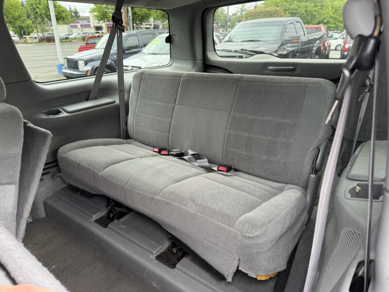 2004 Ford Excursion XLT