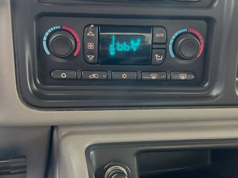 2004 GMC Sierra 2500HD