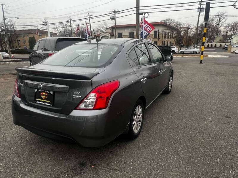 2019 Nissan Versa SV