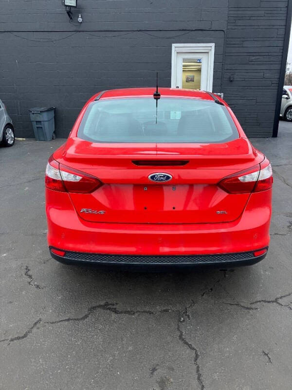 2012 Ford Focus SEL