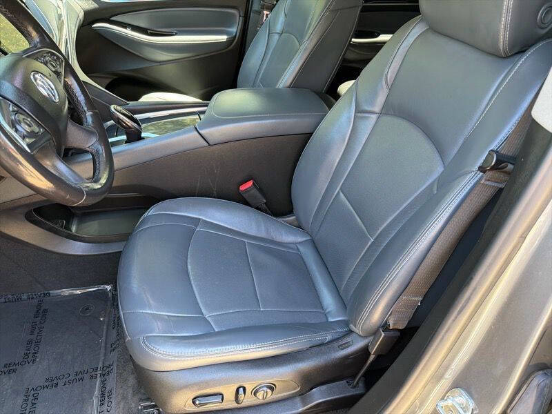 2019 Buick Enclave Essence