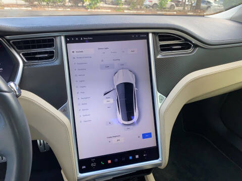 2012 Tesla Model S Performance