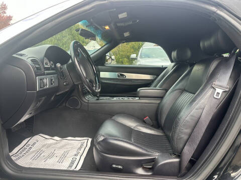 2004 Ford Thunderbird Deluxe