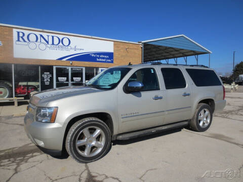 2013 Chevrolet Suburban for sale at Rondo Truck & Trailer in Sycamore IL